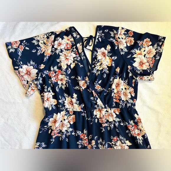 Xhilaration Floral Navy Pink Lightweight Polyester Blend Jumpsuit Women’s XXL - Picture 3 of 16